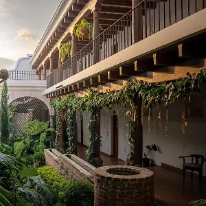 Pasos Boutique & Hotel